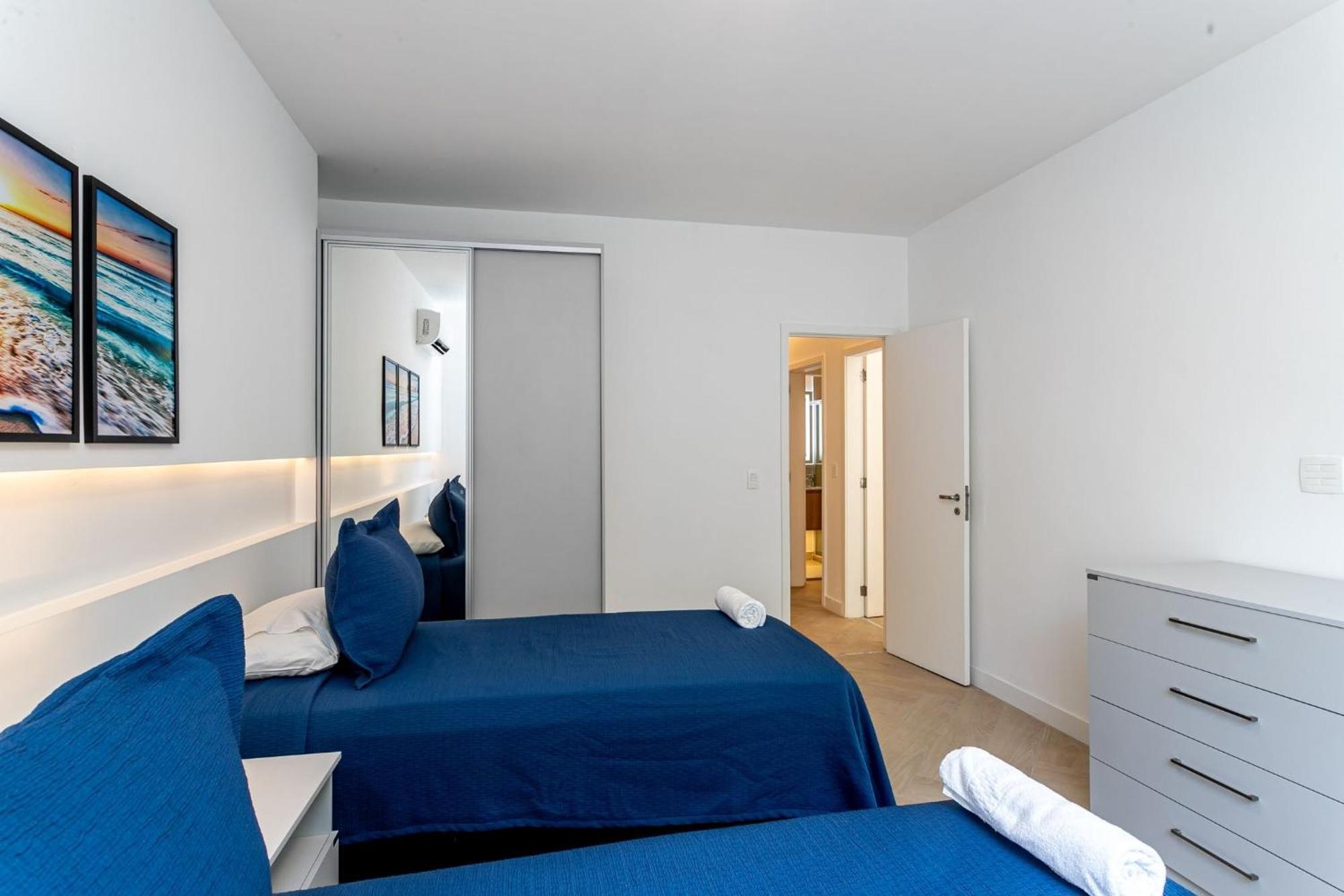 Apartemen Luxo Em Copacabana Proximo A | Bi 115/501